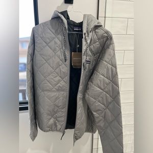 Patagonia Grey Diamond Puffer Hooded Jacket size Large